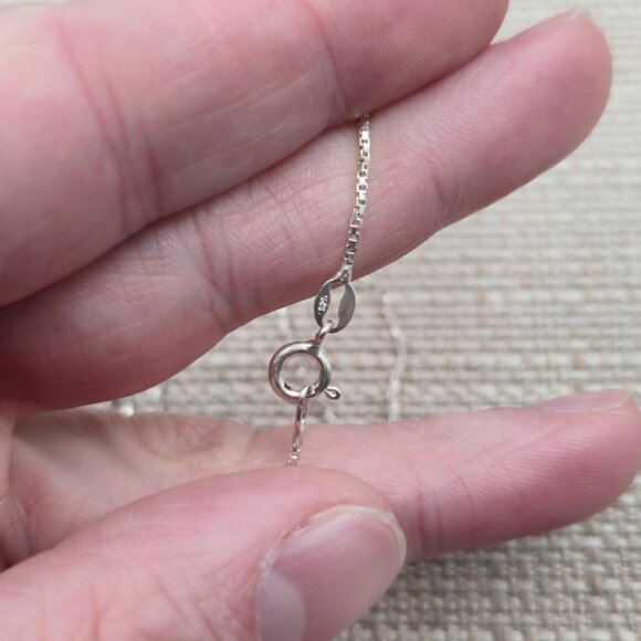 20 Inch Sterling Silver Many Small Diamonds Circle Pendant Necklace A6615 - Picture 7 of 9